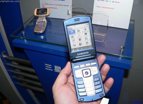 [轉載] 三星 SCH-i539 Palm OS Smartphone 對岸近期上市,流口水........