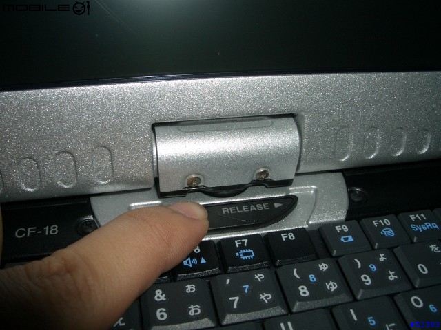 [分享]日本機，panasonic 防水防塵NOTEBOOK=TABLE PC (補上文字介紹)