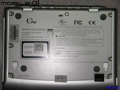 [分享]到哪都要看電影~~超輕薄攜帶式dvd撥放器