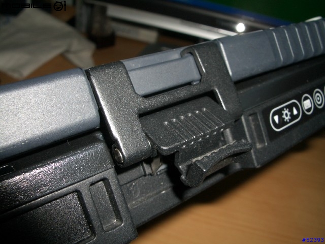 [分享]日本機，panasonic 防水防塵NOTEBOOK=TABLE PC (補上文字介紹)