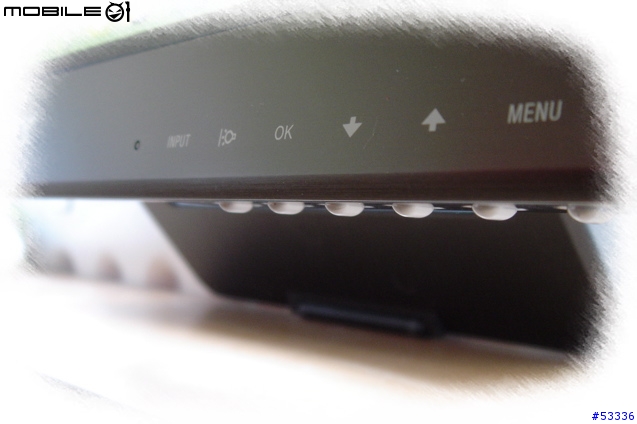 ｛敗家報告｝Sony LCD Monitor SDM-HS95P