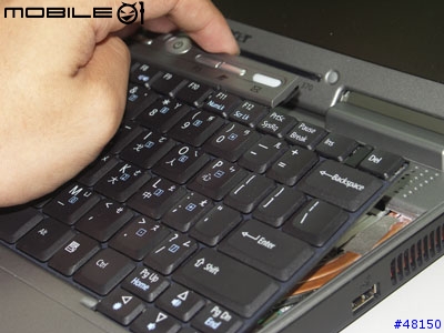 [解剖報告]一起拆機吧～～ACER travelmate370 瘋狂拆機實錄（圖多是一定要的啦！！）[圖已全部貼完喔，居然有51張圖啦]