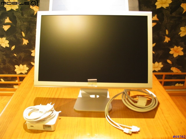 [MoMo桑分享] Apple Cinema Display 20" + Mac Mini + BT Mouse & Keyboard