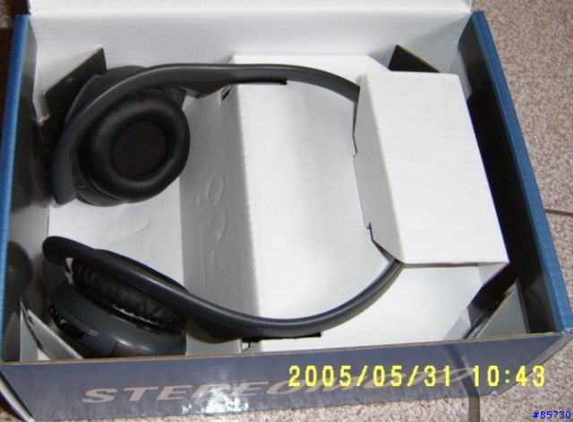終於來了 MOTO 雙耳藍芽耳機(HT820)..開封報告