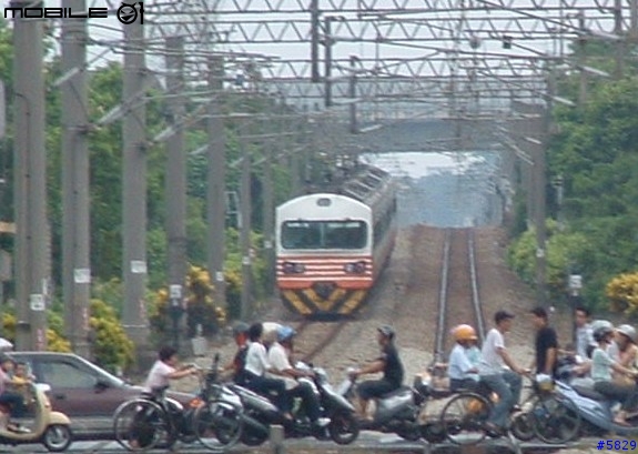 請教了解火車的朋友