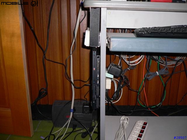 [學別人的]我的硬碟外接盒(修正版)及mini PS2收納心得