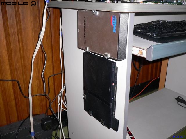 [學別人的]我的硬碟外接盒(修正版)及mini PS2收納心得
