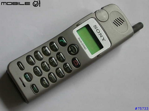 【寫真分享】SONY CMD-Z5  飛梭滾輪雙頻始祖