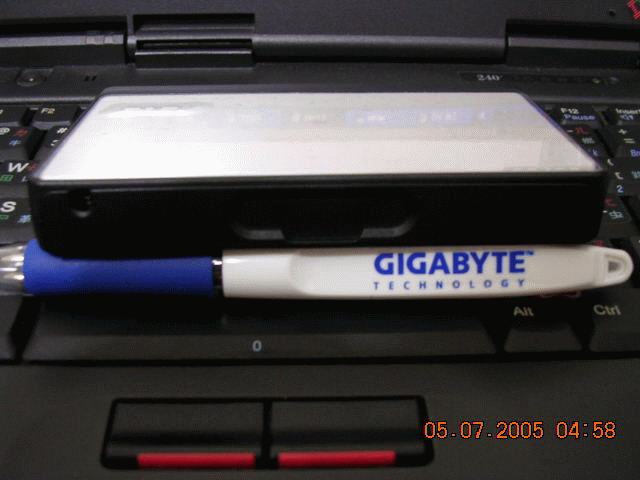 [分享] ASUS 7 in 1 讀卡機(Reader Pro)