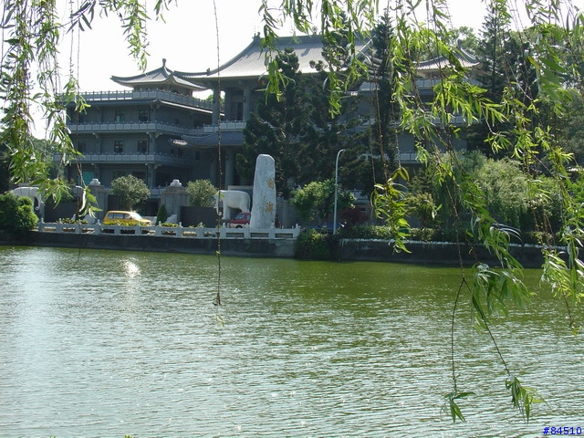 [Levise旅行日記] 雲林古坑 慈光寺 & 劍湖
