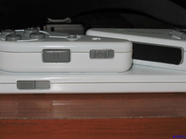 [分享] 一瞥 BGP-100 GamePad 藍芽搖桿