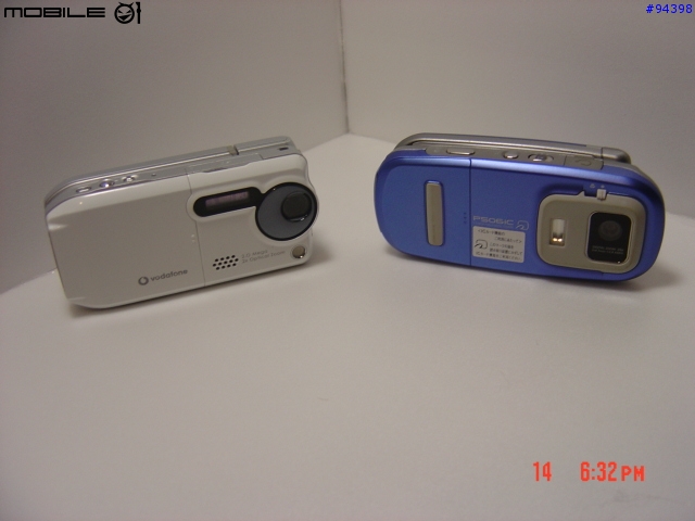 日系手機V602SH VS P506Ic手機大對決-外型篇(多圖喔)