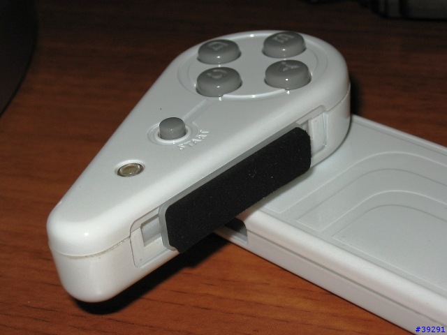 [分享] 一瞥 BGP-100 GamePad 藍芽搖桿
