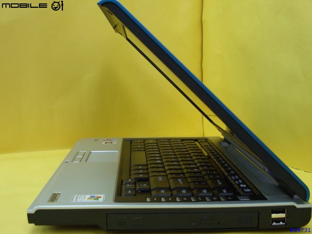 [分享]TOSHIBA M50 14"鏡面寬螢幕(國產品牌準備接招囉)