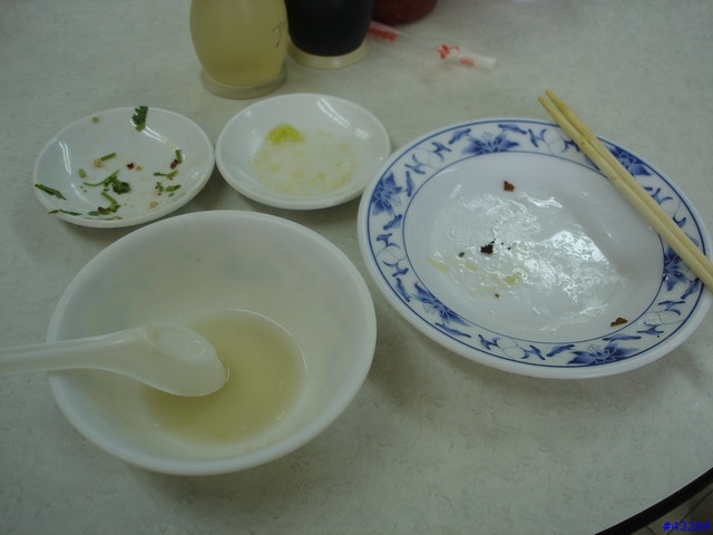 [分享] 台北市中華路上即將消失的幾間老餐館