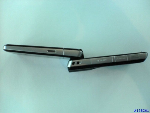 (翻譯）SHARP 903 （對！就是903，用902的大哥就不要看了吧！免得心痛又心動！）