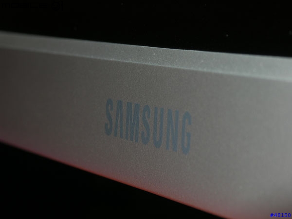 [分享]8ms,可旋轉的19" LCD, SAMSUNG 913B(解說文字已補上)