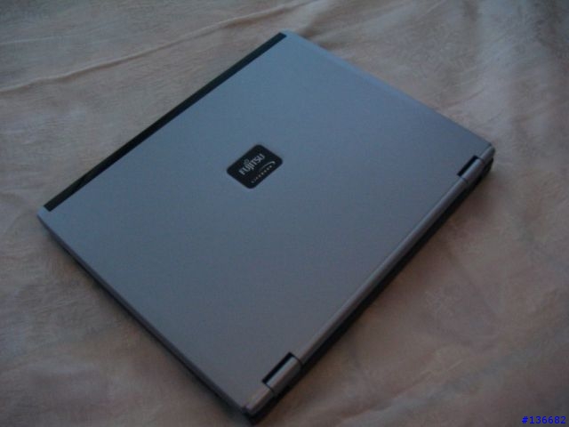 [分享]日式14吋的誘惑- Fujitsu S7020D