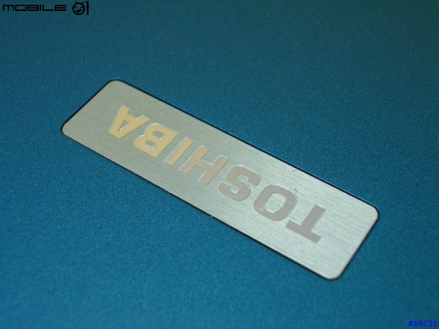 [分享]TOSHIBA M50 14"鏡面寬螢幕(國產品牌準備接招囉)