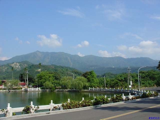[Levise旅行日記] 雲林古坑 慈光寺 & 劍湖