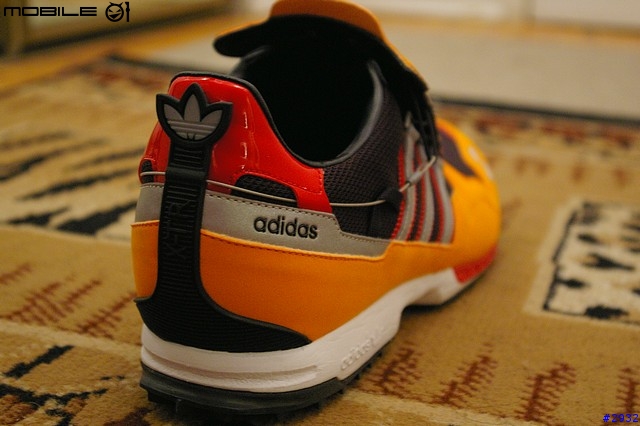 [球鞋寫真]我愛adidas