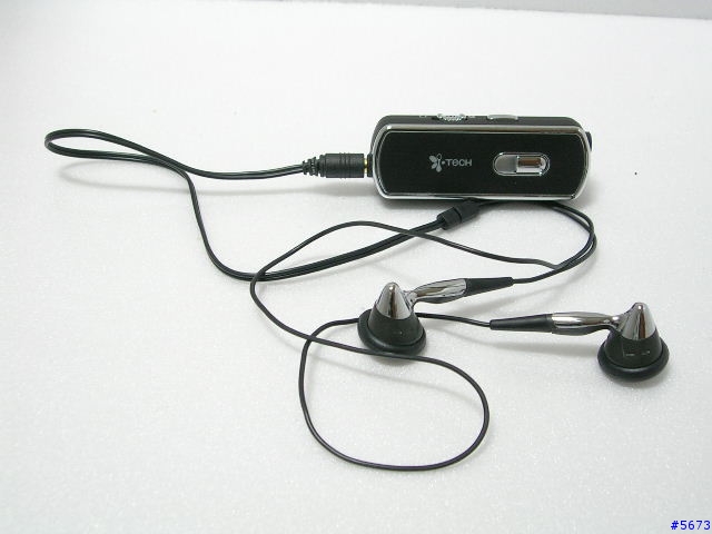 Dopod 818...除了原廠的立體聲耳機外另一選擇!!