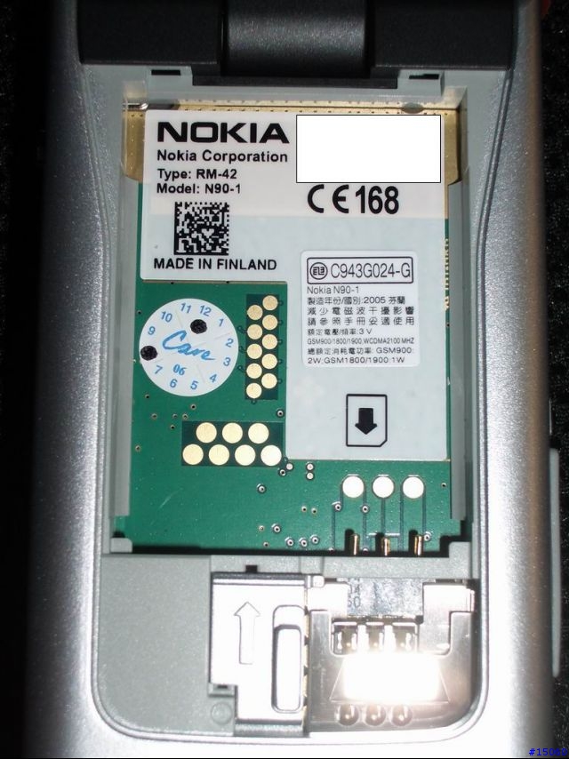 我的 NOKIA N90...為什麼十字導航鍵有點歪歪的 @.@