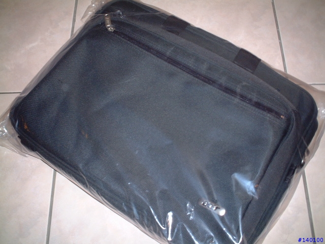 [分享]首購機acer 2413LCI