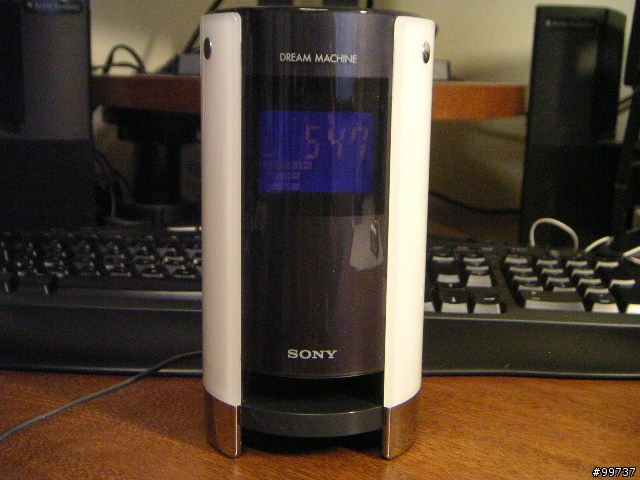 Sony - Dream Machine (AM/FM 廣播計時鬧鐘)