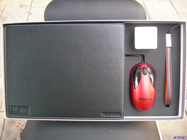 [分享]TOSHIBAI  20週年紀念禮盒