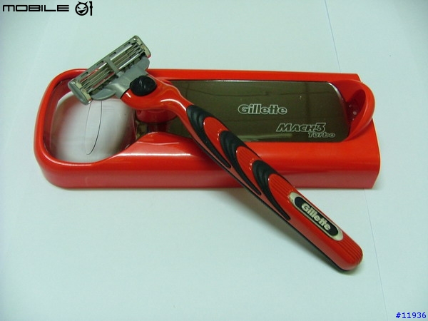 [勸敗]每個男人的法拉利夢之肌膚上的奔馳-Gillette Mach3 Turbo 火紅版