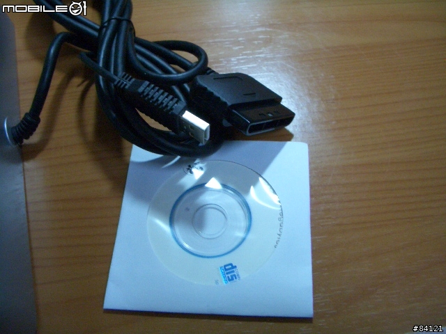 [勸敗/分享]兒時電玩捲土重來：震動搖桿座與USB轉PS手把轉接線