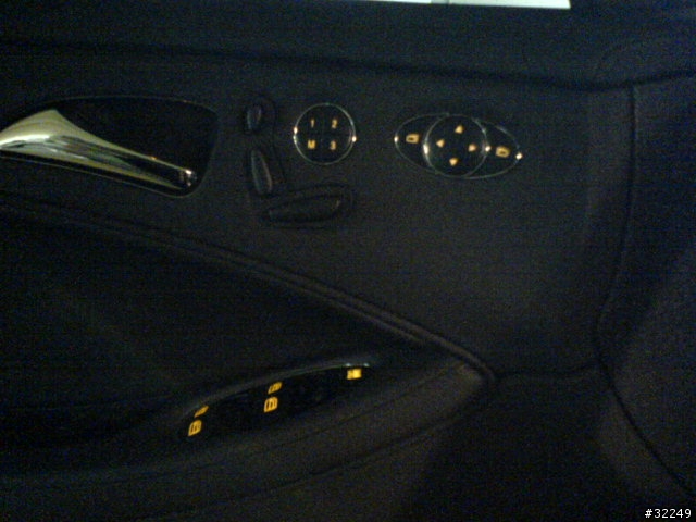 [分享] 2006年式 CLS500C  - 動力 + 內裝 篇