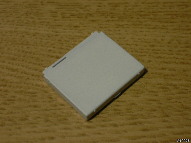 [求助] Sharp 902SH 假電池?? 我把它拆開了...可惡...