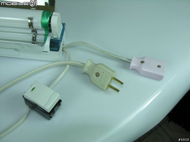 [雙手萬能]買不起上好幾萬的攝影台怎麼辦？那就自己作啊~(圖多)