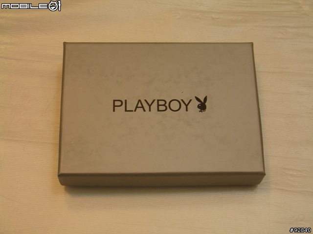 [分享]PLAYBOY小牛皮墨綠色零錢包