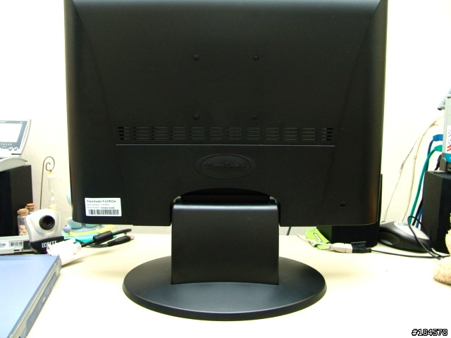[分享]最新速報! Viewsonic VA1912W 19吋寬螢幕LCD試用報告~第一手燒滾滾 !