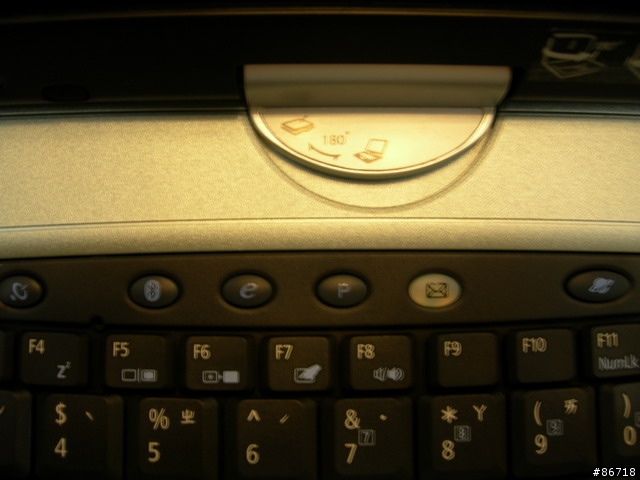 來看  Acer C312 XCI  平板電腦