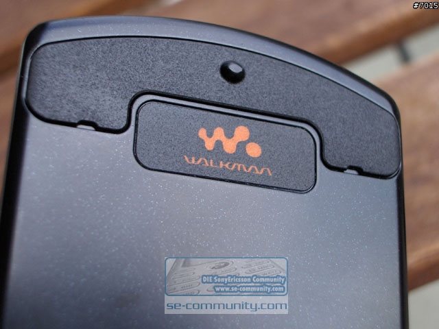 [轉貼]SE 即將推出W900i/c 3G手機 真實機相片及短片 !