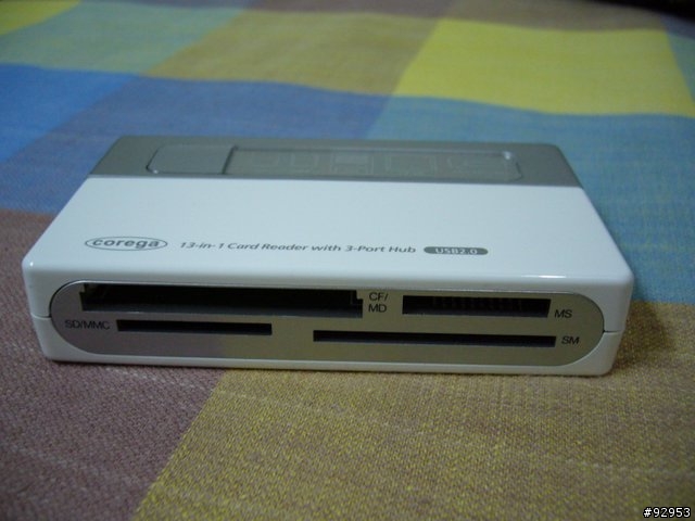[分享]corega 13合一讀卡機複合三埠集線器 (USB2.0)