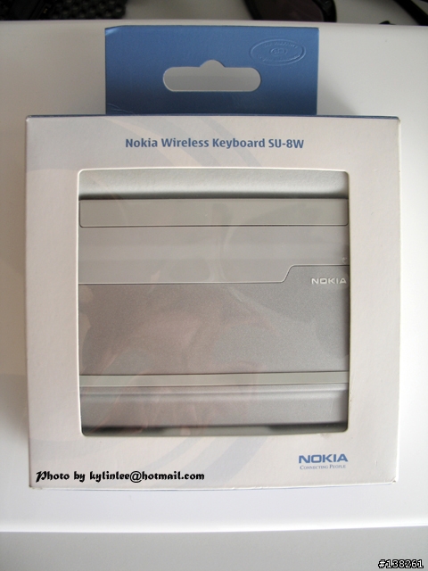 Nokia 藍芽鍵盤，又給你好看！ （Wireless Keyboard SU-8W）