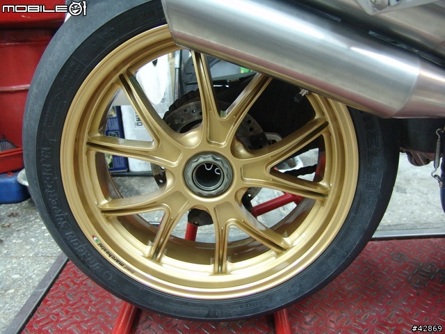 [分享]MV Agusta Brutale S 機車中的法拉利