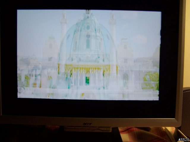 今天敗了一台 acer 1916W 16:10 LCD，不過看DVD時畫面卻失真，請大家救命一下(已解決，謝謝大家 orz.........)