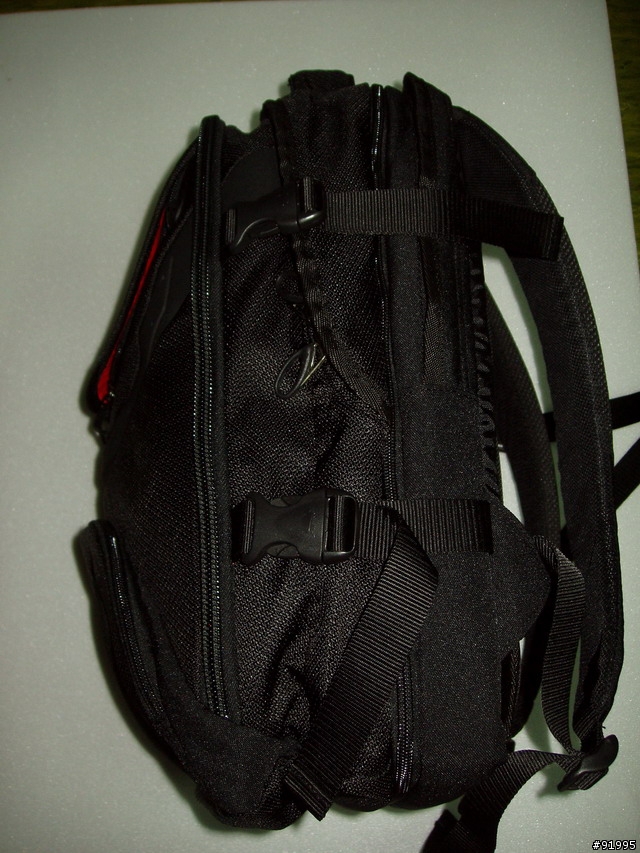 新買電腦背包-PROMAX BREATHE MAX