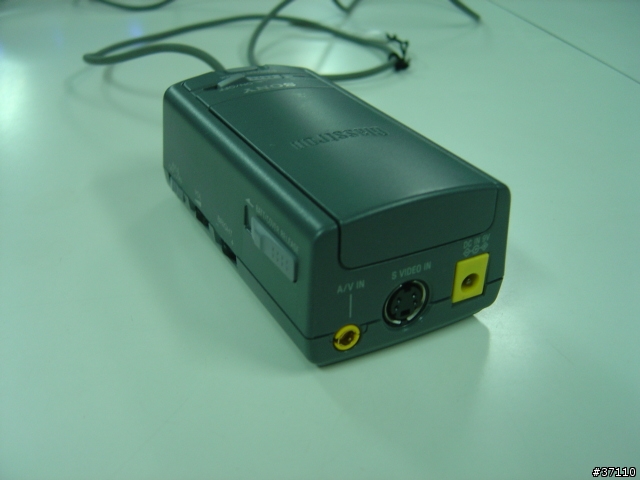 [分享]個人的視聽享受,頭戴式液晶螢幕Sony PLM-A35