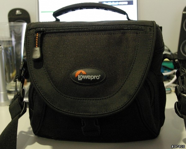 [分享]兼顧時尚流行的相機背包-Crumpler 6 Million Dollar Home