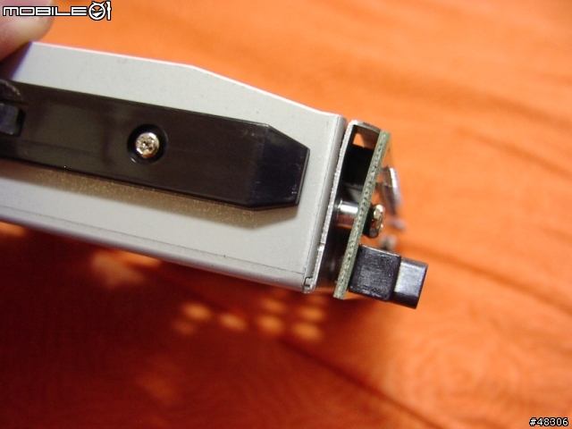 [分享] Accusys Acuta 4 (RAID5 1394/USB 外接陣列) 開箱照