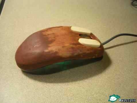 買不起筆記型電腦所以只好自己做~~~轉載自mop.com