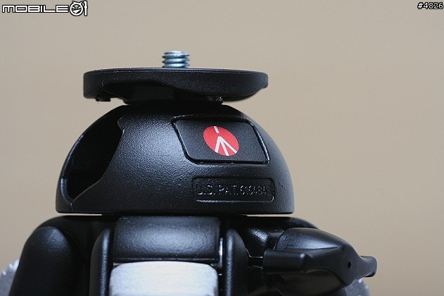 [分享] MANFROTTO 055PROB 腳架 + MANFROTTO 460MG 雲台