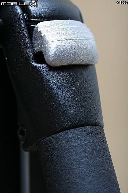 [分享] MANFROTTO 055PROB 腳架 + MANFROTTO 460MG 雲台